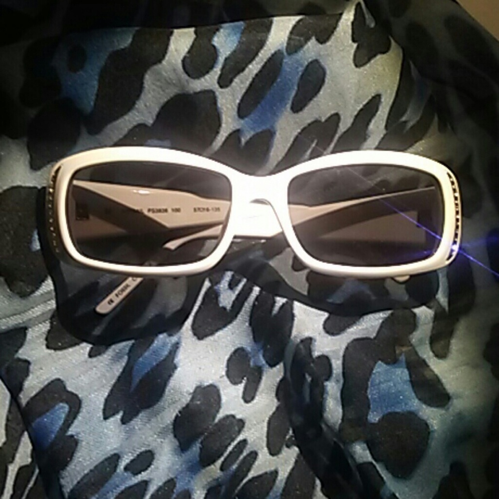 Fossil sunglasses white with rhinestones